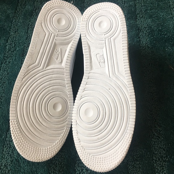 SOLD - Picture 3 of 6